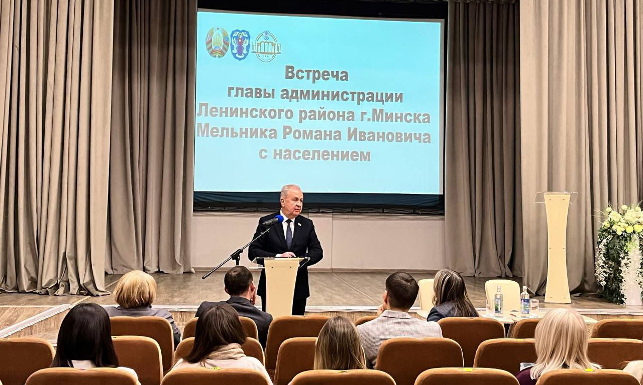 Глава администрации встретился с населением района